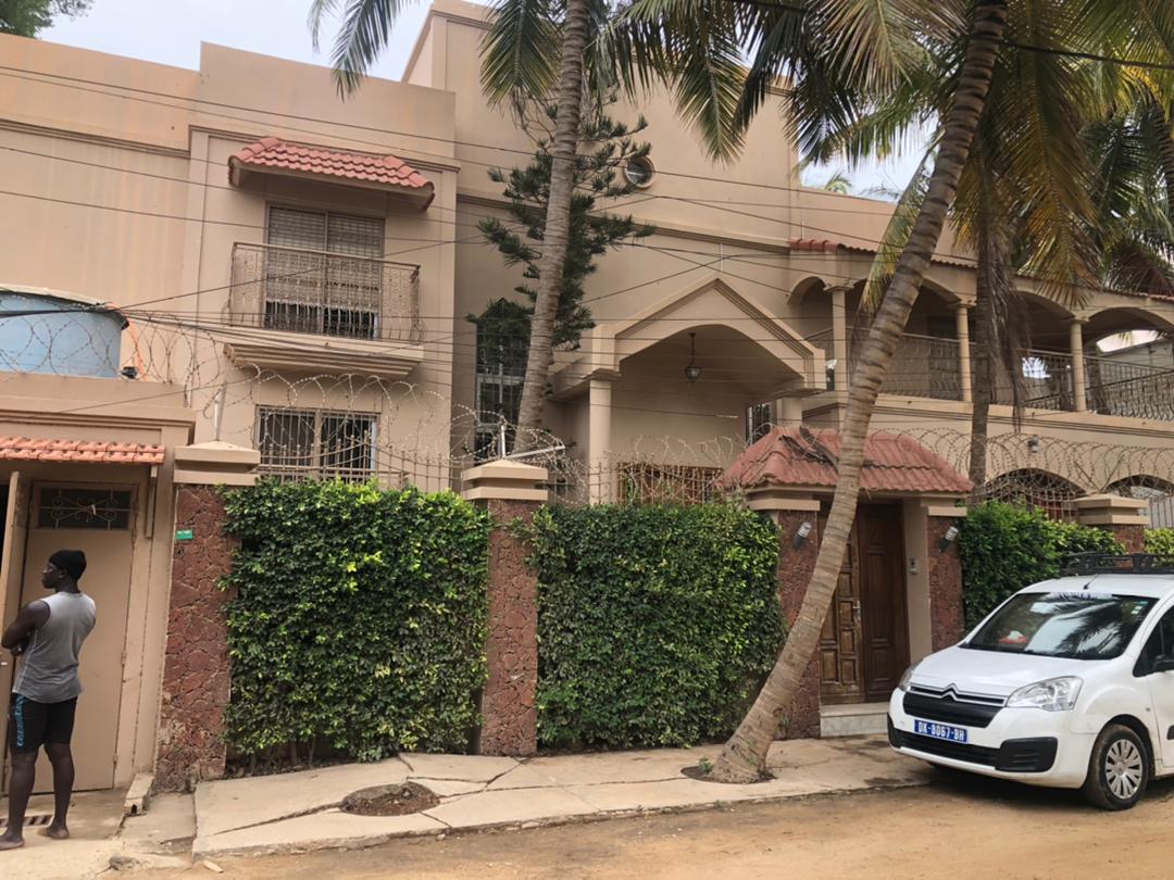 Villa à Louer à Dakar aux Point E