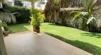 Appartement Meublé à Louer avec jardin privé à Dakar à Fann Résidence