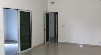 Appartement à Louer à Dakar aux Point E