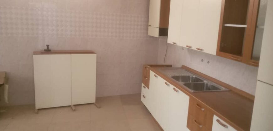 Appartement à Louer à Dakar aux Point E