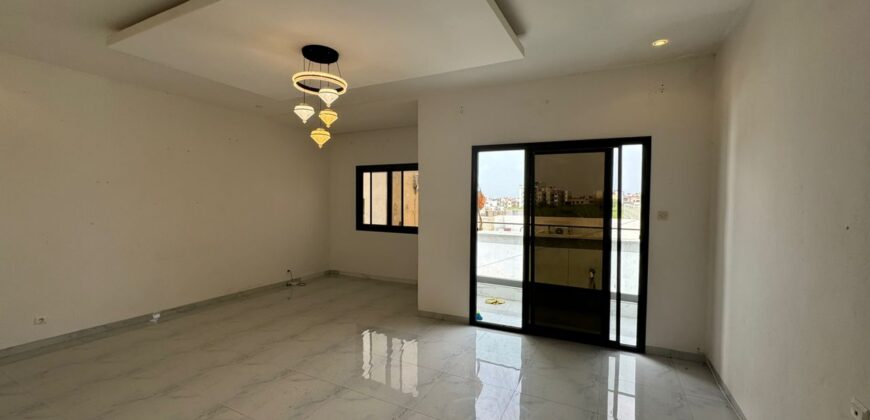 Villa R+2Avendre à Dakar aux Almadies